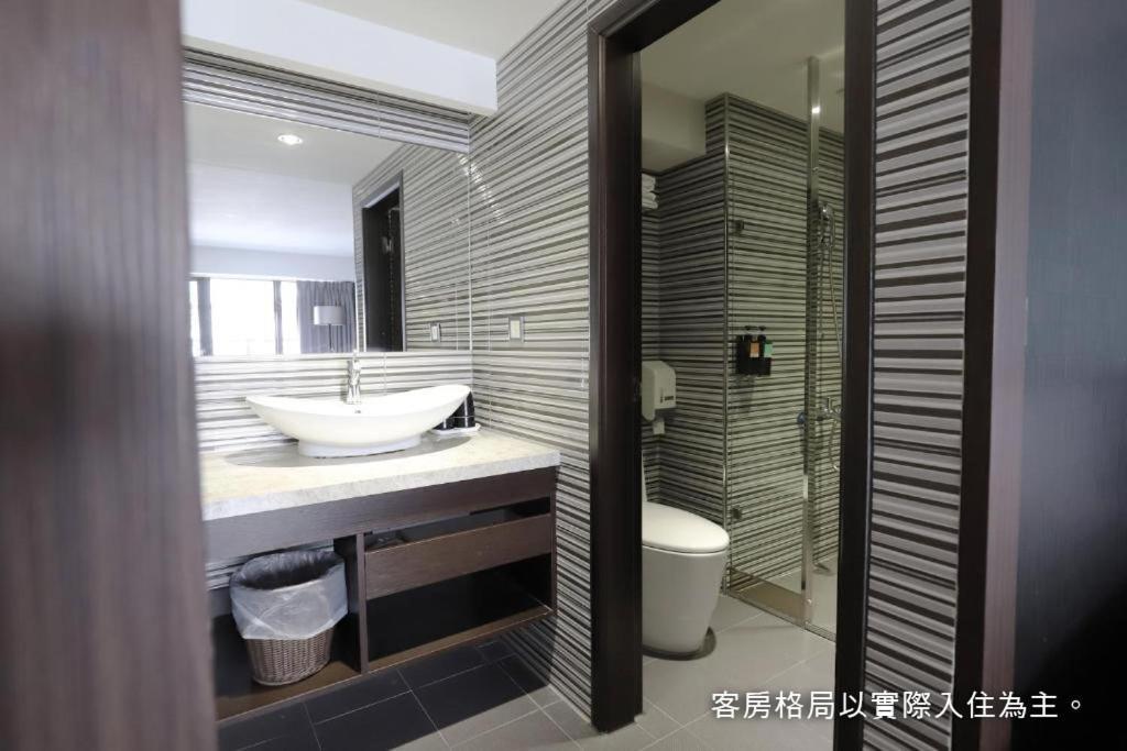 Talmud Hotel Yizhong Đài Trung Ngoại thất bức ảnh